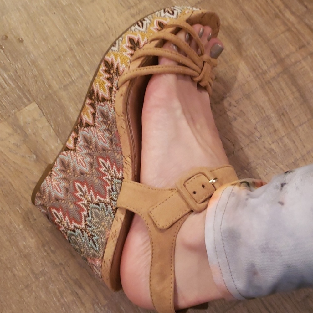 Cute wedges - Picture 8 of 8